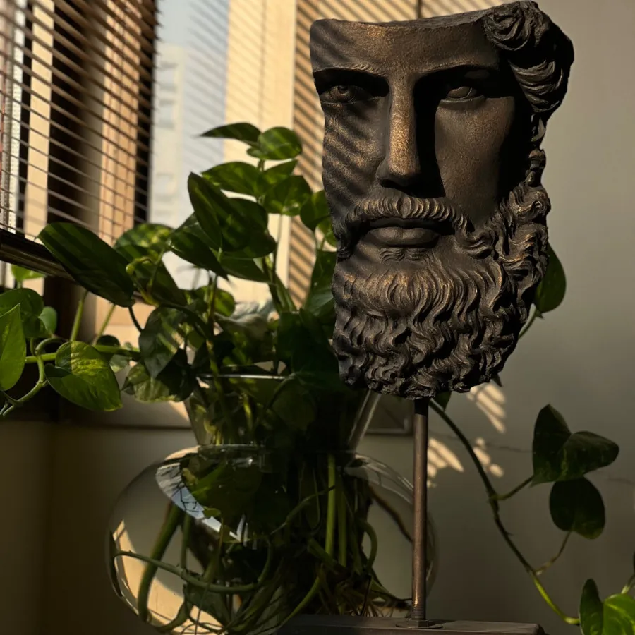 مجسمه طرح آنتیک