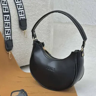 کیف مشکی چرم