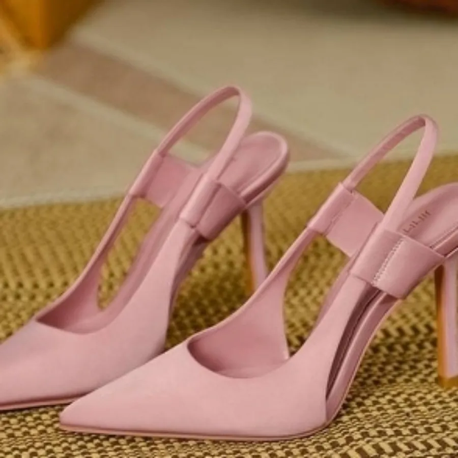 کفش پاشنه بلند