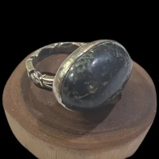 سنگ شجر و انگشتر