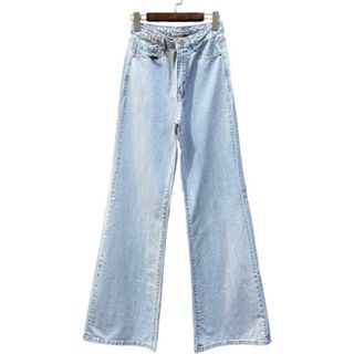 شلوار جین زنانه نیم بگ