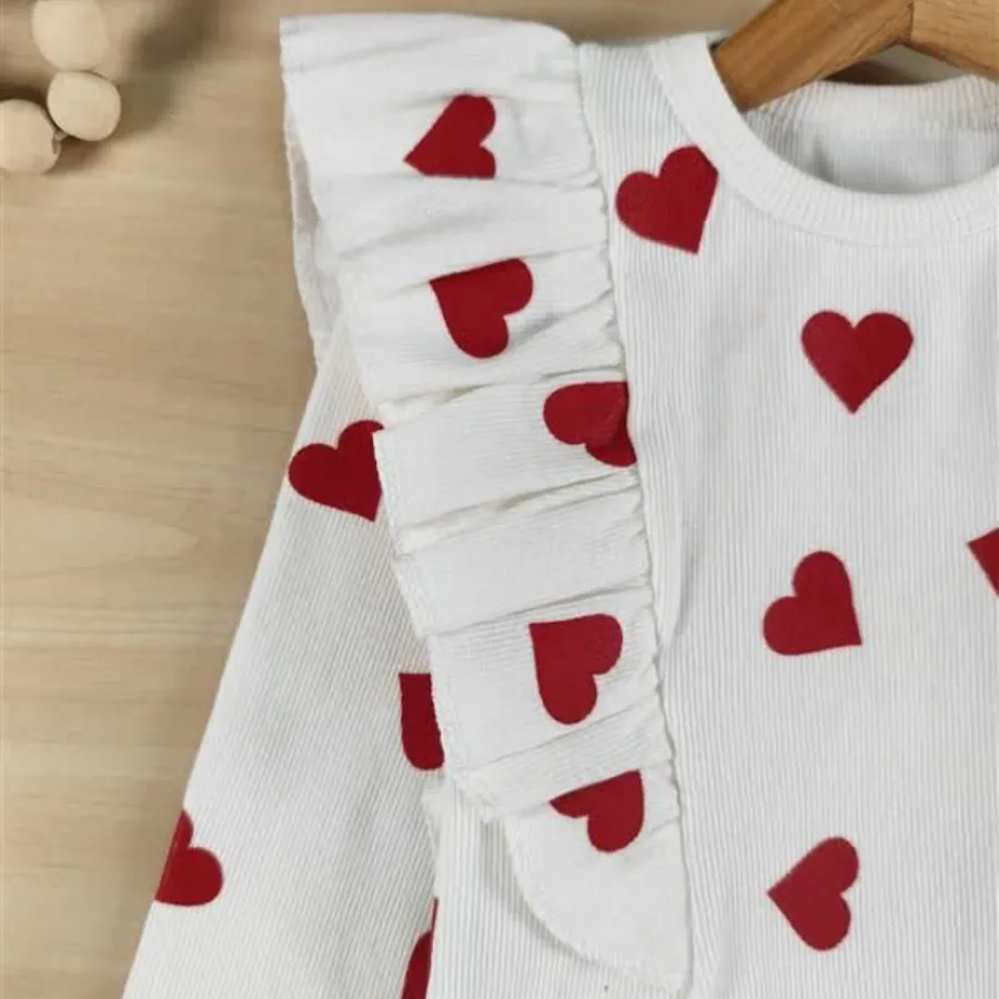 لباس کودک سه تیکه