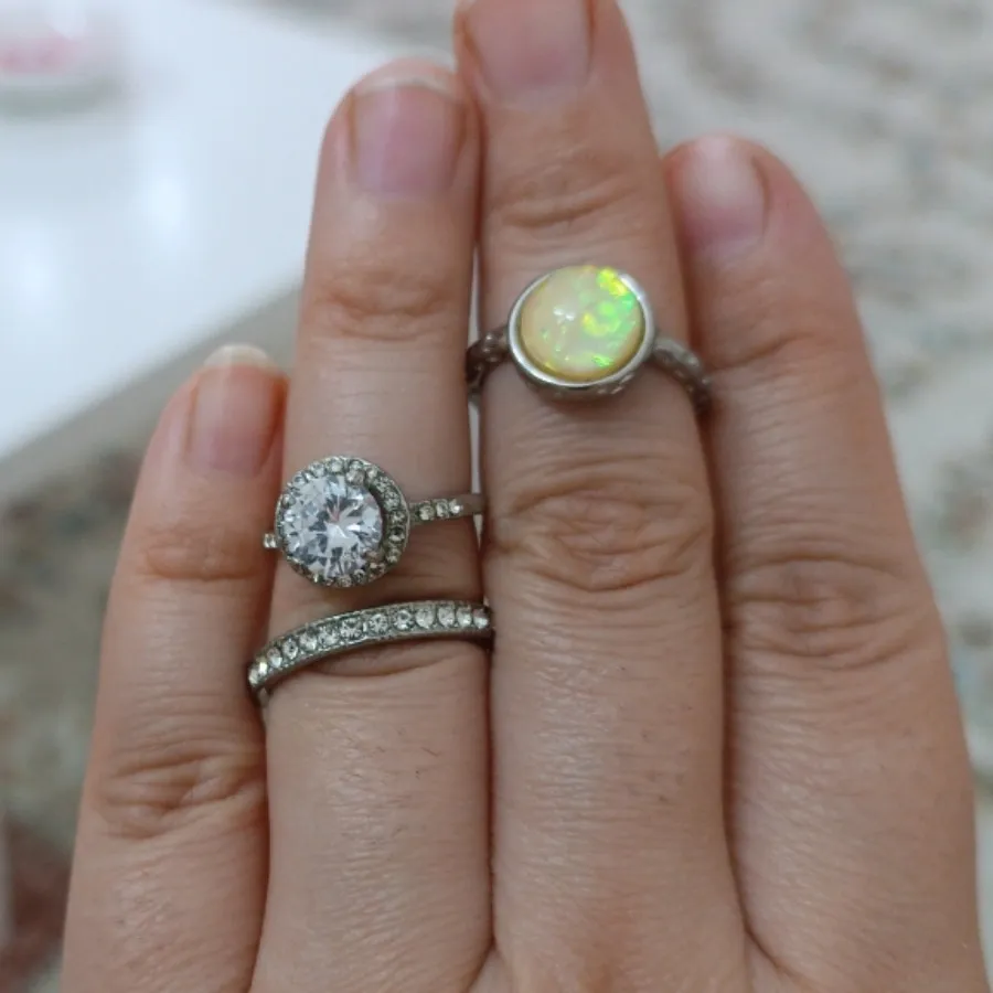 سه عدد انگشتر بدل