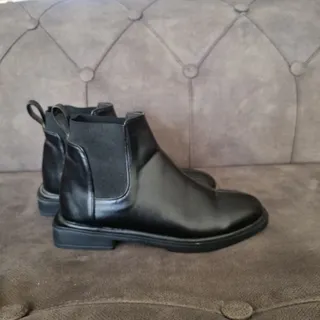 بوت ایریانو