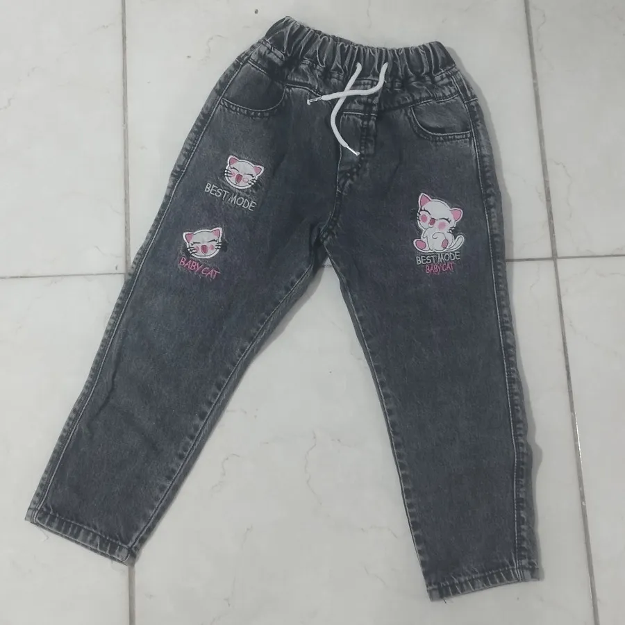 شلوار جین بچه گانه