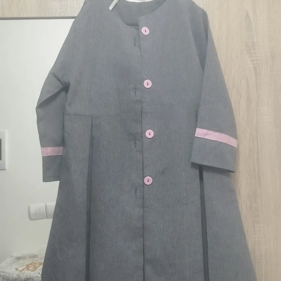 لباس فرم مدرسه