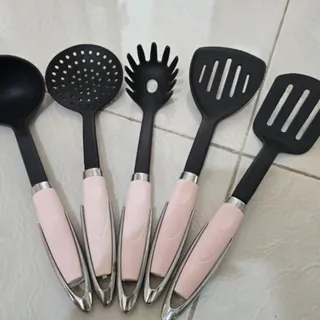 کفگیر و ملاقه