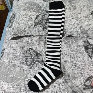 جوراب راه راه ساق بلند