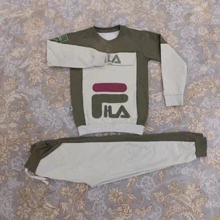 لباس بچگانه