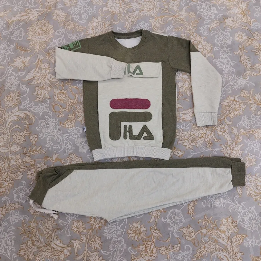 لباس بچگانه