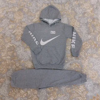 لباس بچگانه