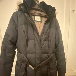 کت پالتویی کلاه پوست