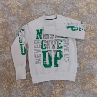 لباس بچگانه.