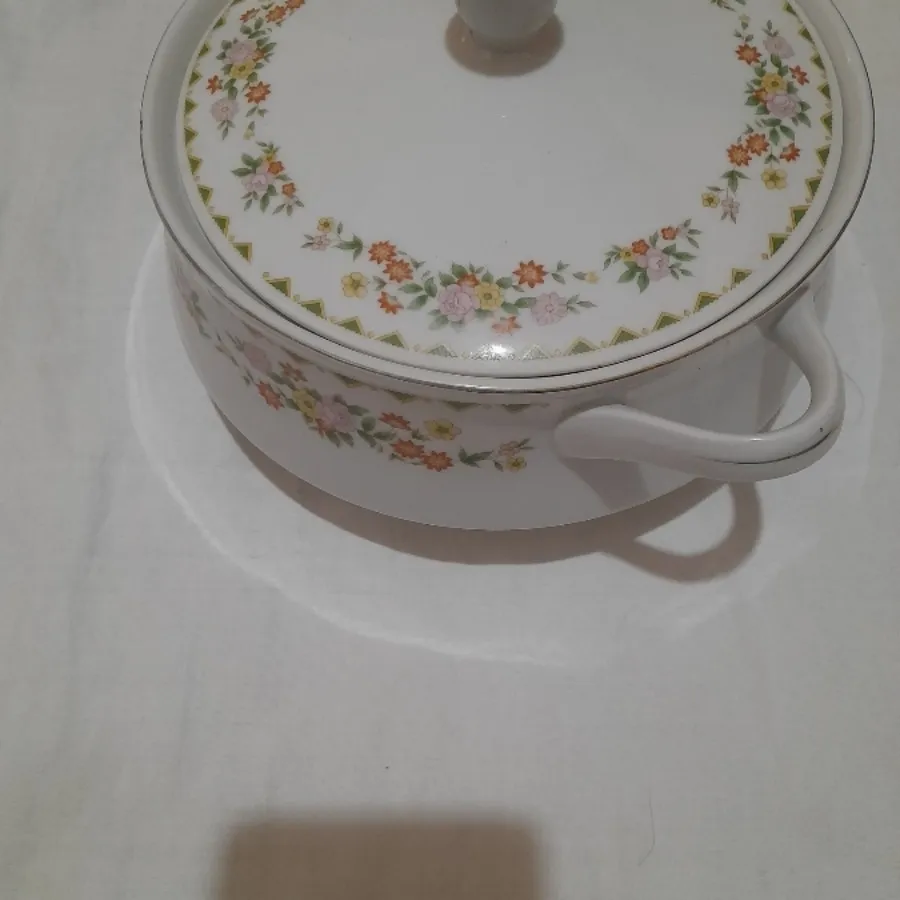 ظروف اشپزخانه