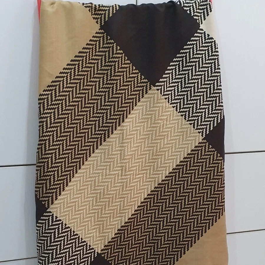 روسری نخ ضخیم