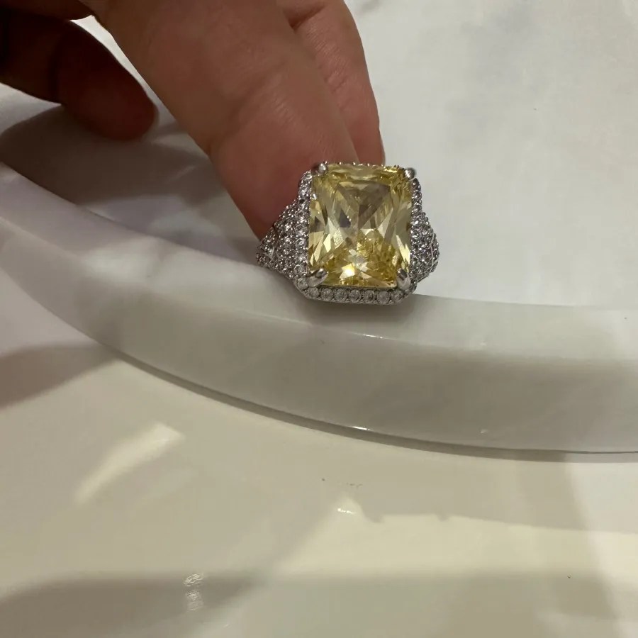 انگشتر سیترین