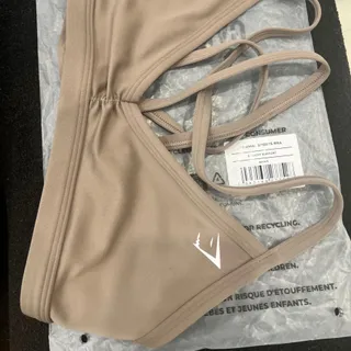 نیم تنه جیم شارک