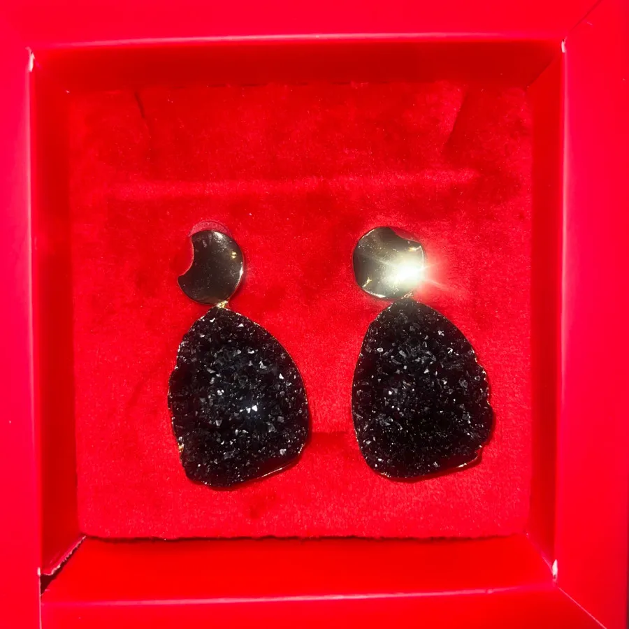 گوشواره سنگی مشکی براق