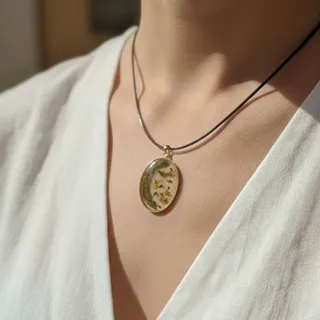 گردبند گل طبیعی