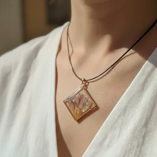 گردبند گل طبیعی