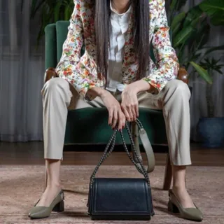 کیف بوفالو سفید