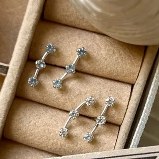 گوشواره نقره نگین دار