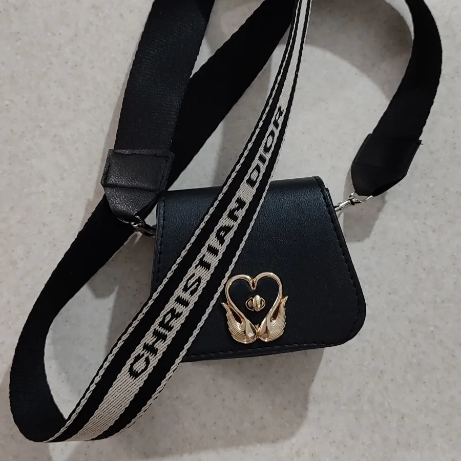 بند کیف و دوربین