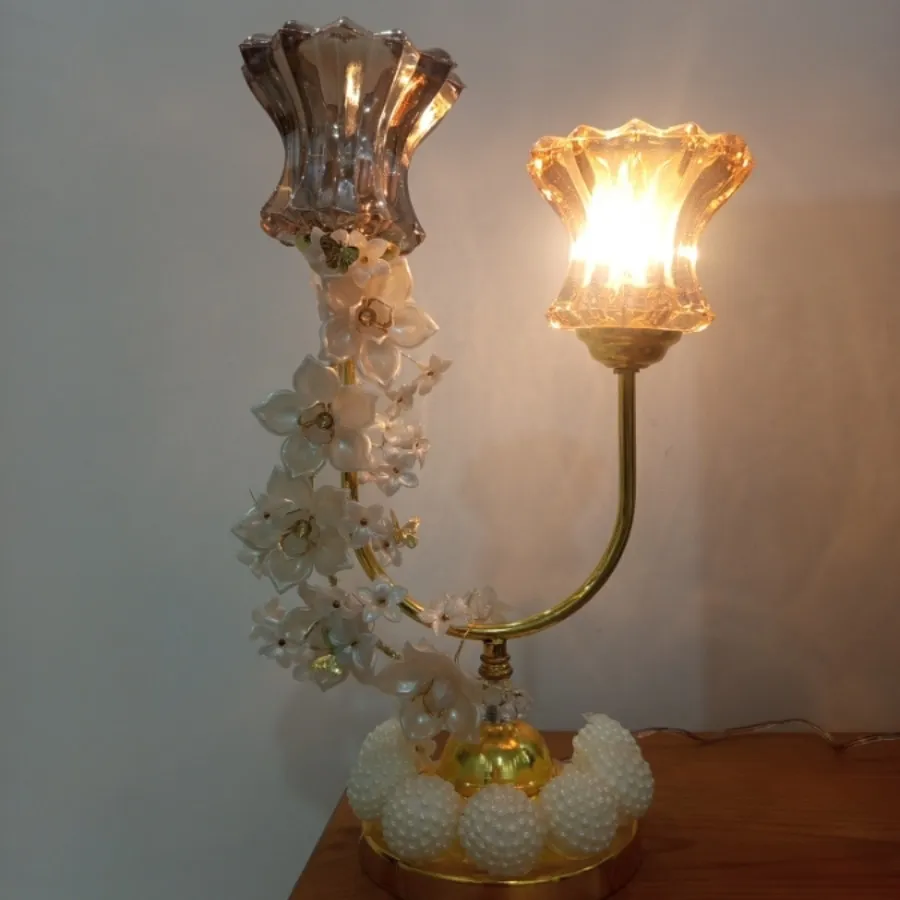 آباژور رومیزی