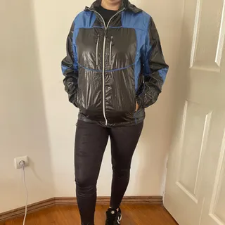 کاپشن بارونی  زنونه