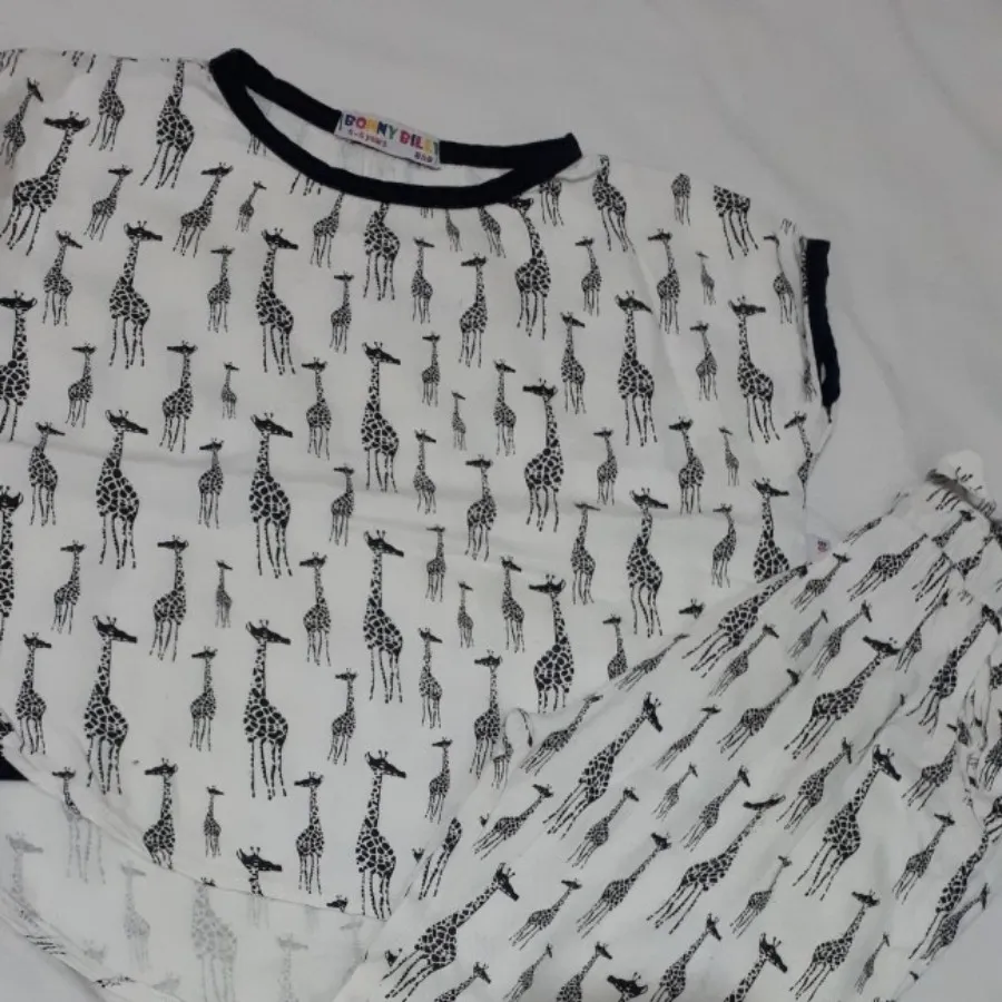 تاپ و شلوار ترک