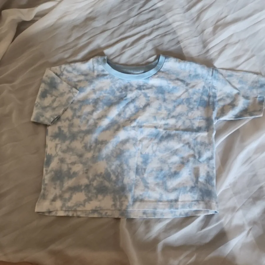 کراپ تی شرت نخی ابری