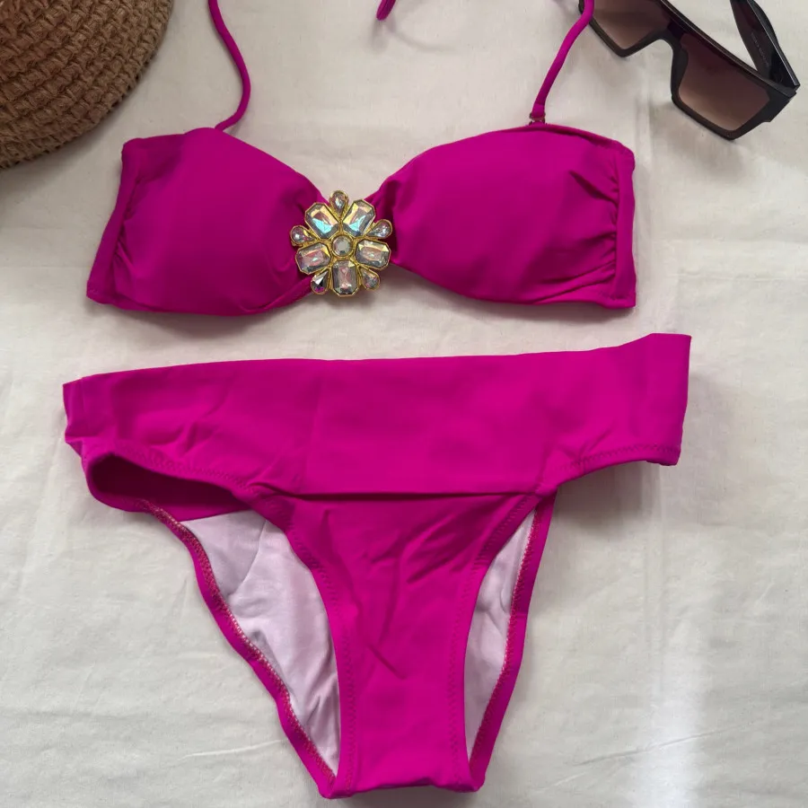 ست نیم تنه بیکینی