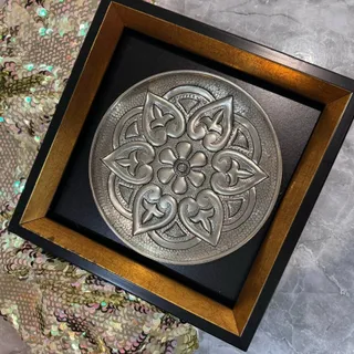 بشقاب دیوارکوب مسی