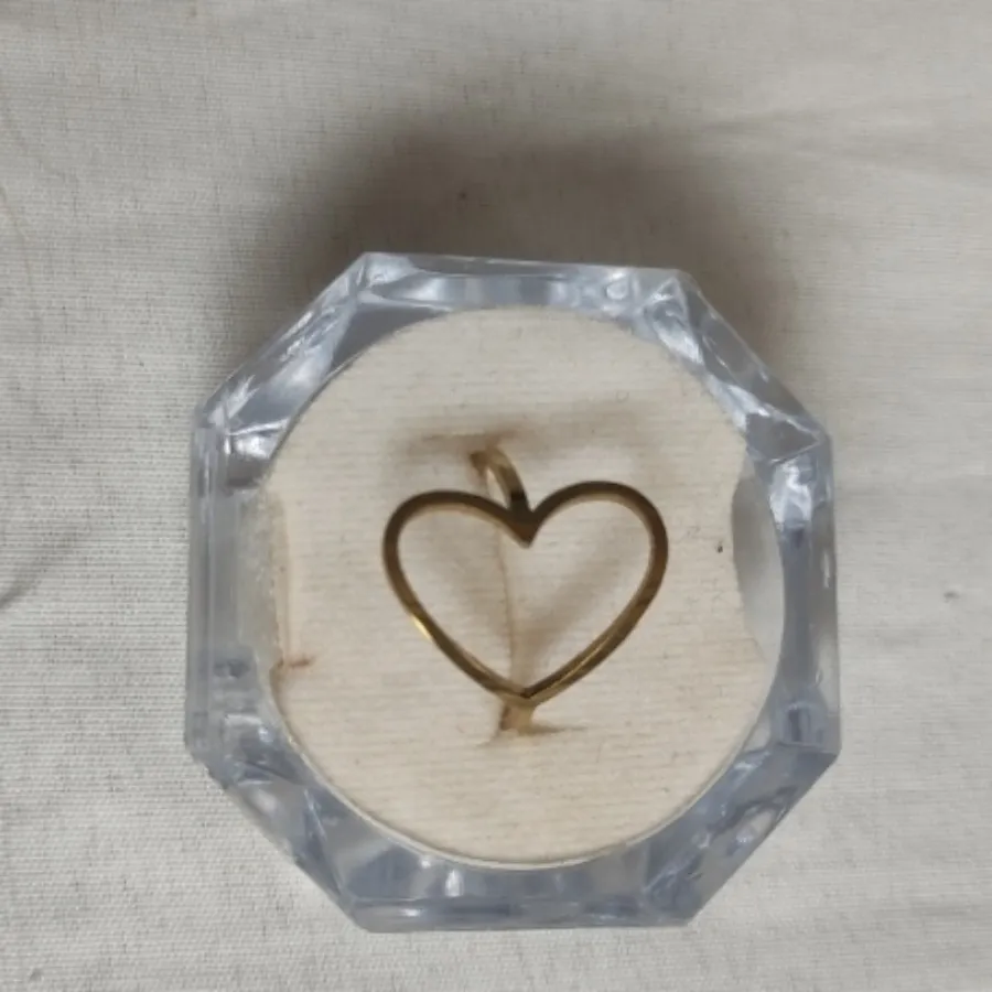 انگشتر رنگ ثابت کپی طلا