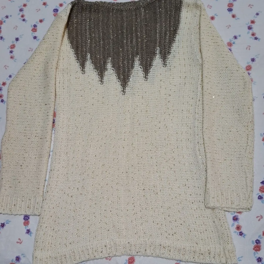 بافت سفید طلایی شیک