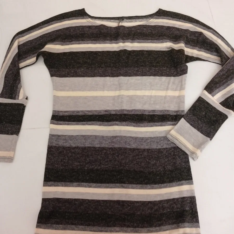 پیراهن موهر