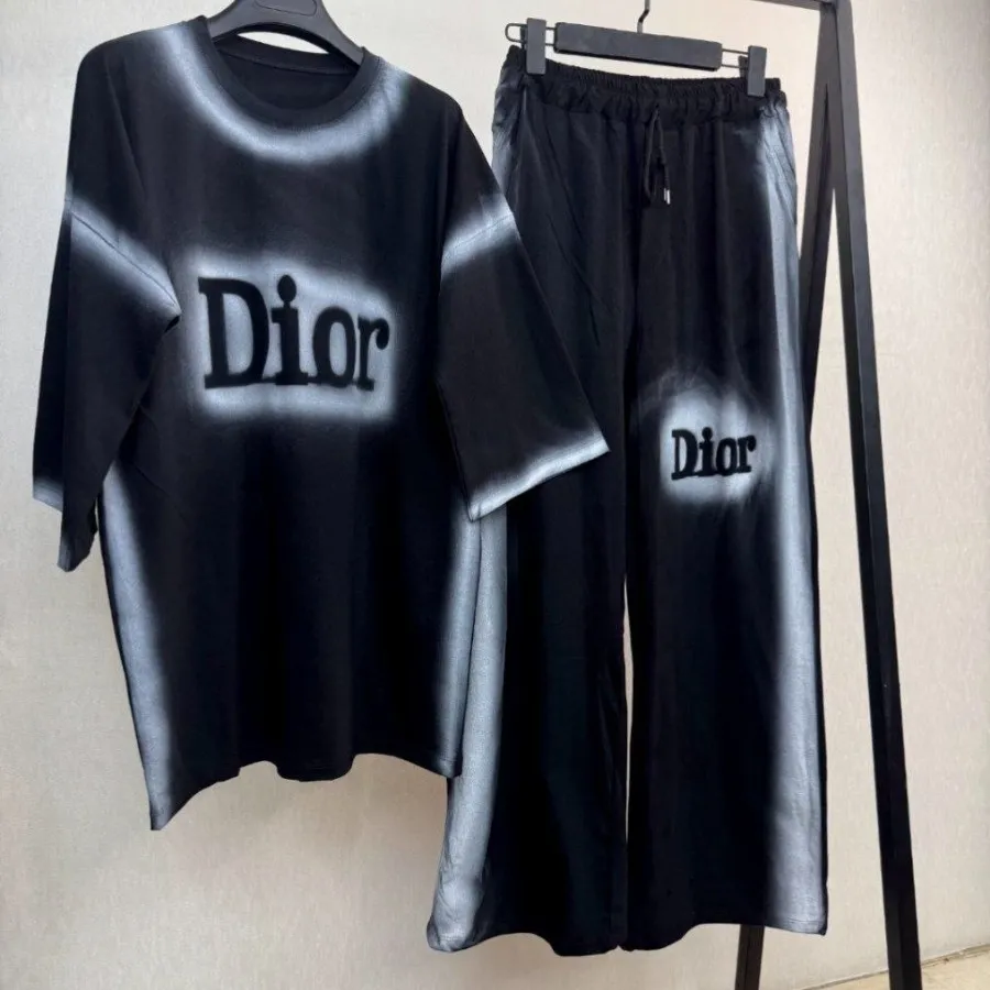 تیشرت و شلوار شیک