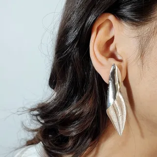 گوشواره رنگ ثابت