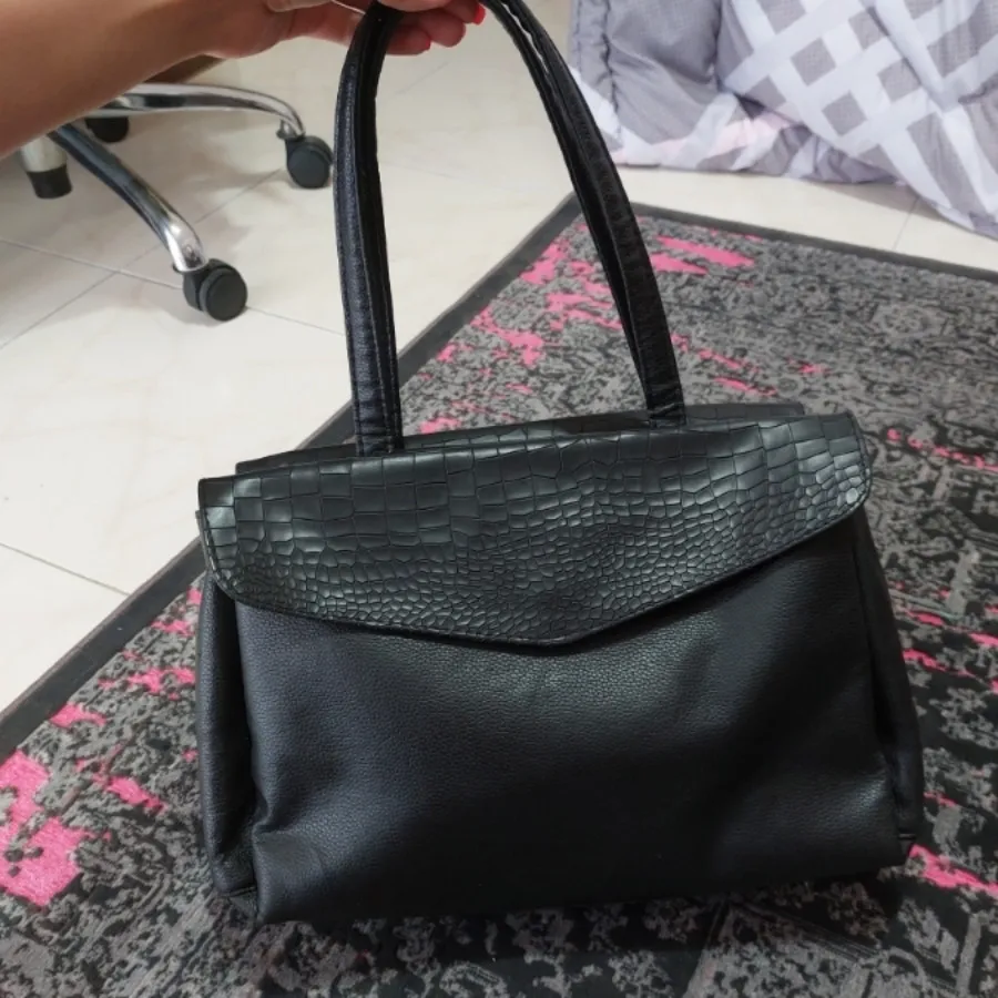 کیف بزرگ زنانه