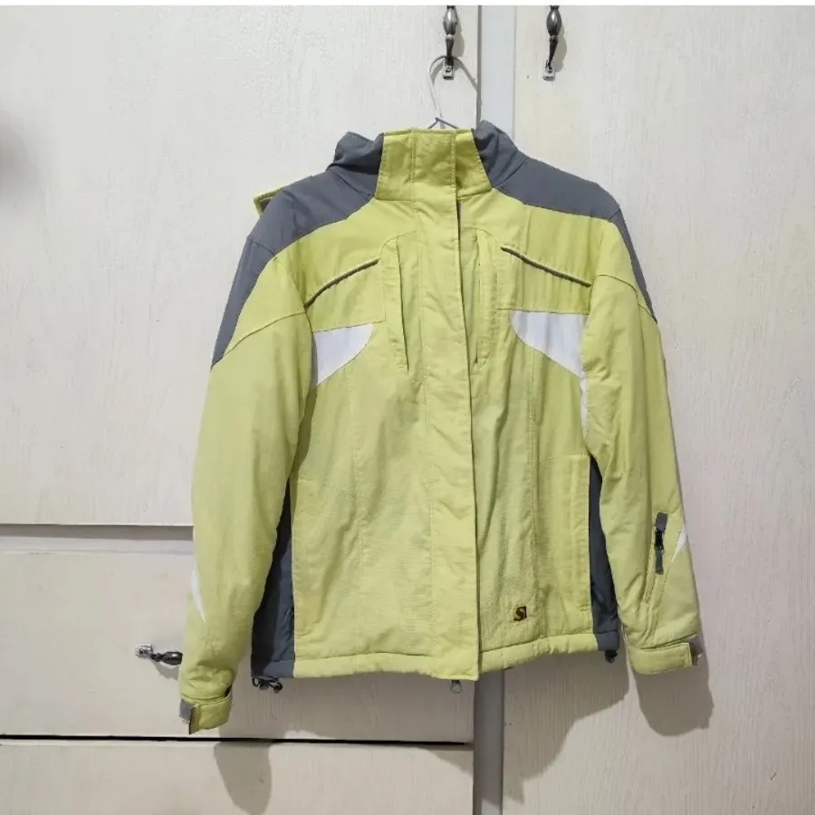 کاپشن خارجی