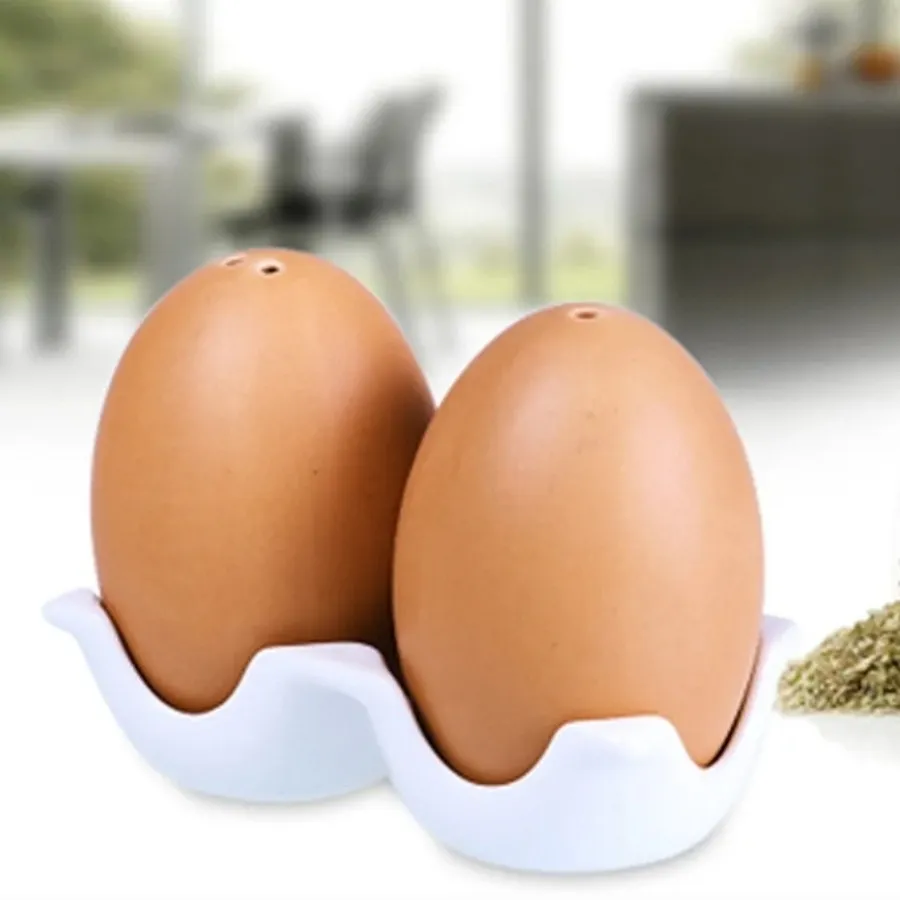 نمکدان و فلفل پاش