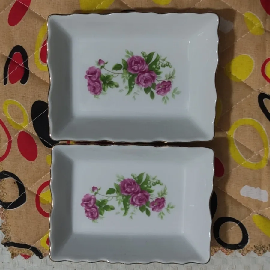 کره خوری گلسرخی ژاپن