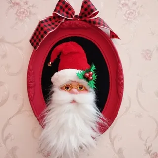 تابلو برجسته بابانویل