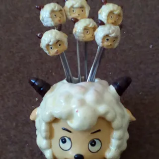 چنگال زیتون و خرما