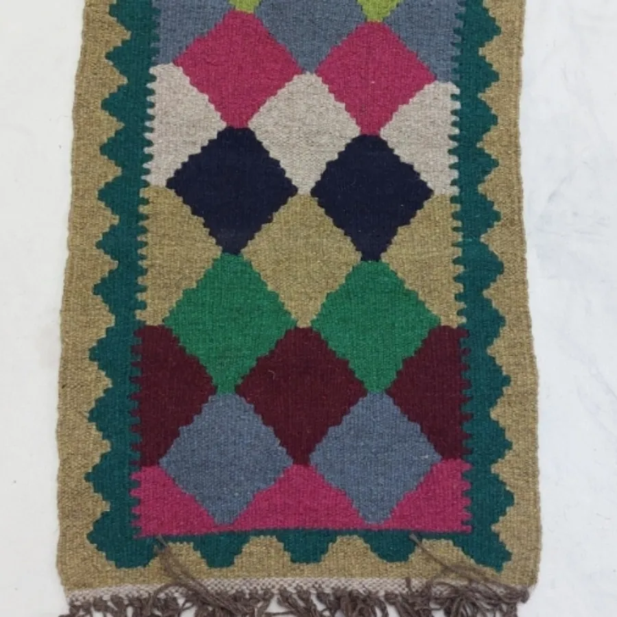 گلیم دستبافت پشمی