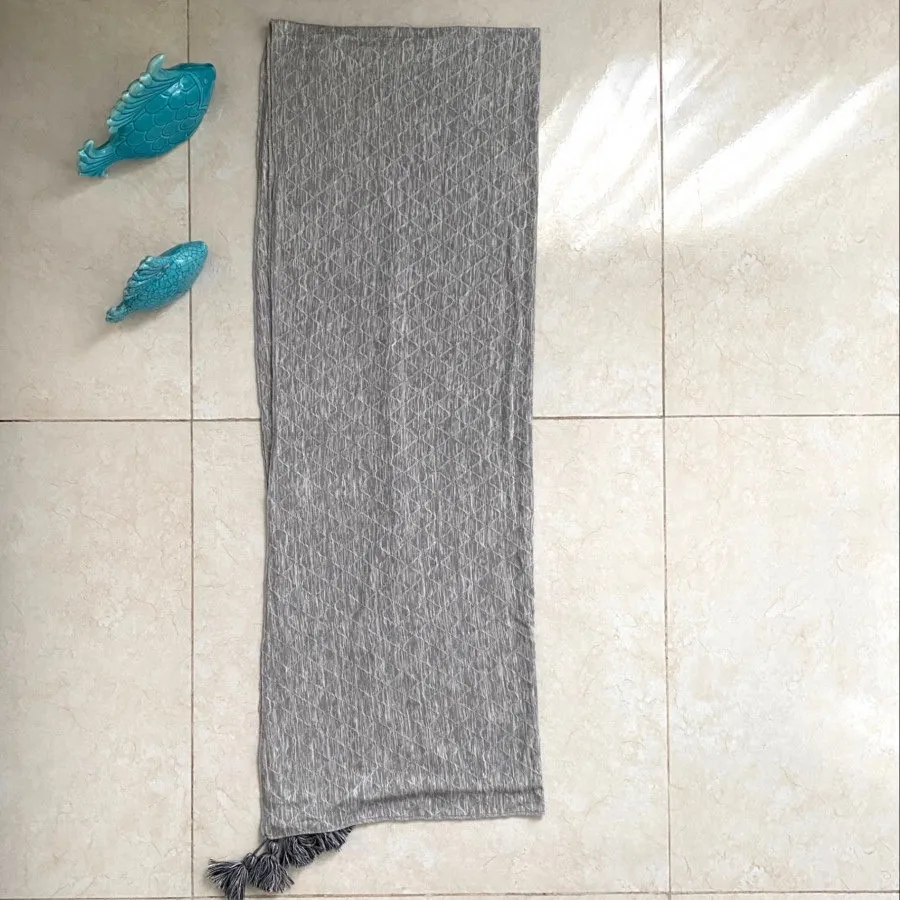 شال طرح لوزی طوسی پاییزه