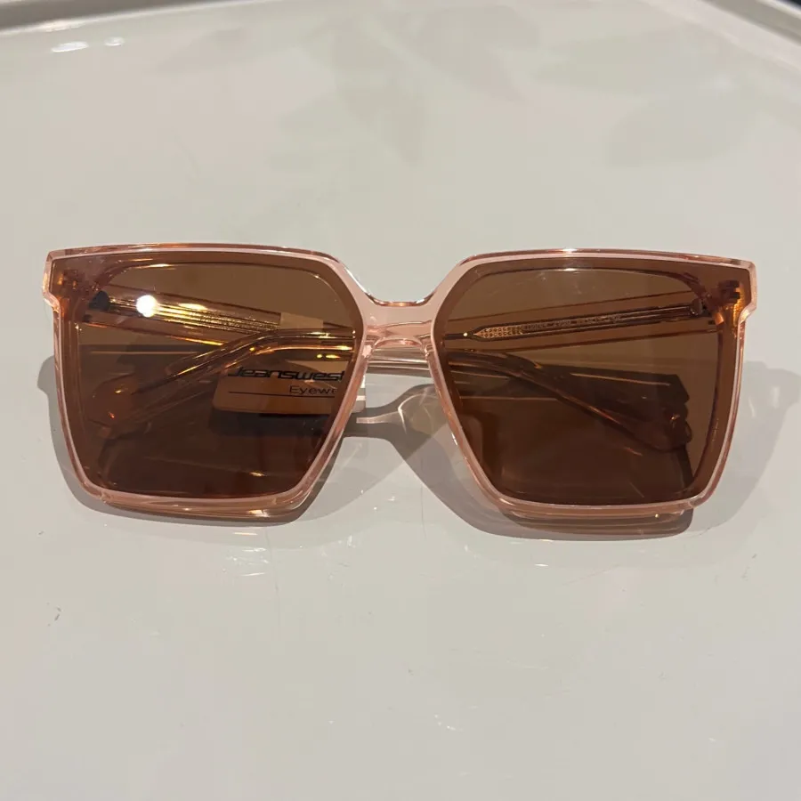 عینک آفتابی جین وست