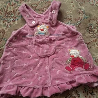 پیراهن نوزادی