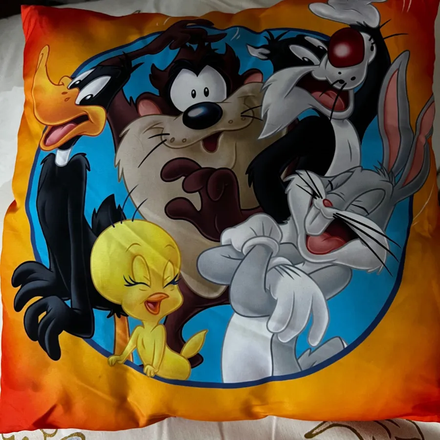 کوسن بچه گانه خارجی