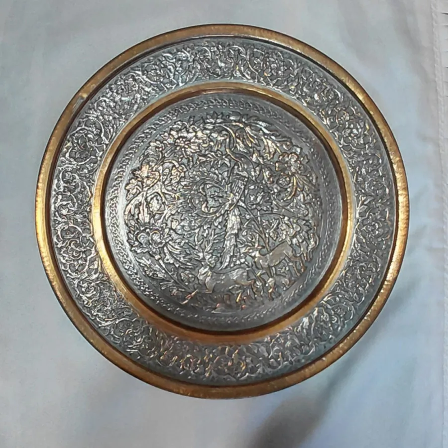 دیوارکوب مسی قدیمی